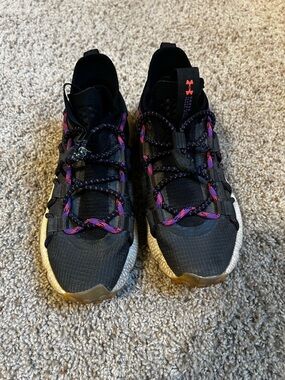 Underamor Hovr Summit Fat Tire Shoes  M4/W5.5